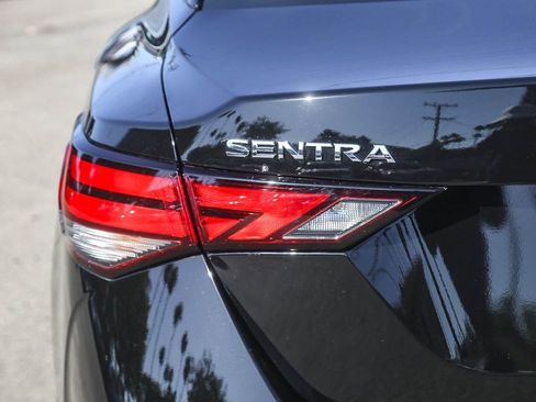 Certified 2025 Nissan Sentra S FWD image 9