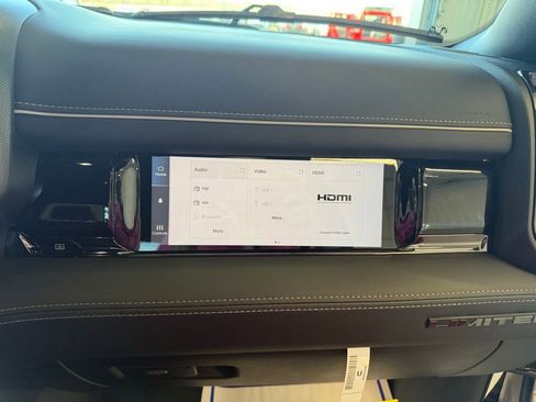 New 2026 RAM 1500 Limited w/ Trailer Tow Group AWD/4WD image 30