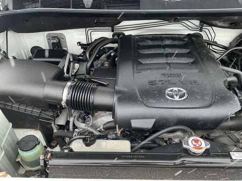 Used 2019 Toyota Tundra SR5 image 43