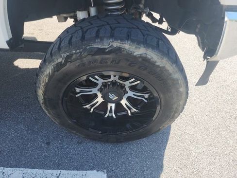 Used 2020 Ford F250 XLT w/ XLT Premium Package image 15