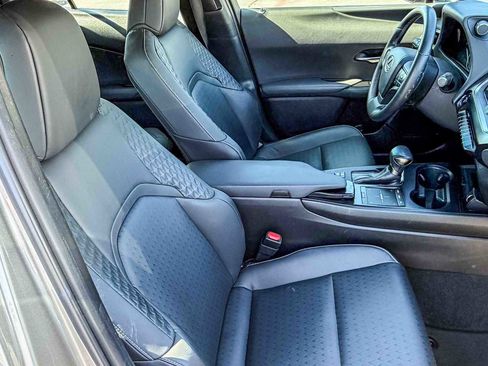 Certified 2022 Lexus UX 250h AWD w/ Accessory Package (Z1) image 16