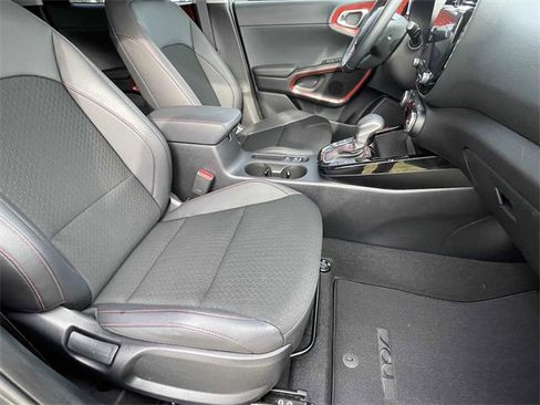 Used 2025 Kia Soul GT-Line w/ Option Group 015 image 25