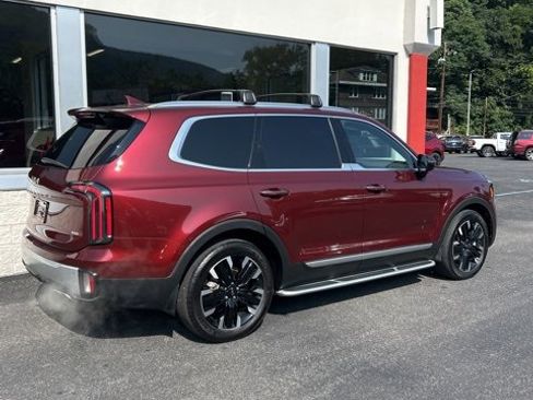 Used 2024 Kia Telluride SX Prestige image 3