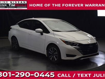 New 2025 Nissan Versa SV w/ Trunk Package