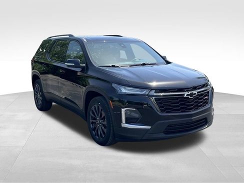Certified 2022 Chevrolet Traverse RS AWD/4WD image 1