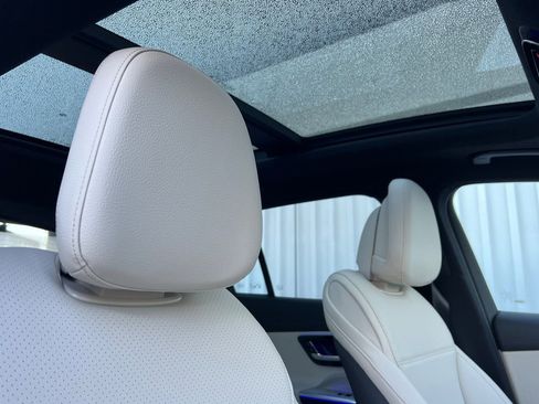 New 2026 Mercedes-Benz GLC 300 image 19