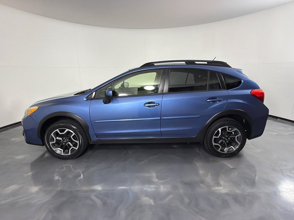 Used 2017 Subaru Crosstrek 2.0i Premium AWD/4WD image 8