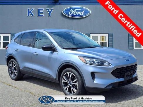 Certified 2022 Ford Escape SE w/ SE Sport Appearance Package image 1