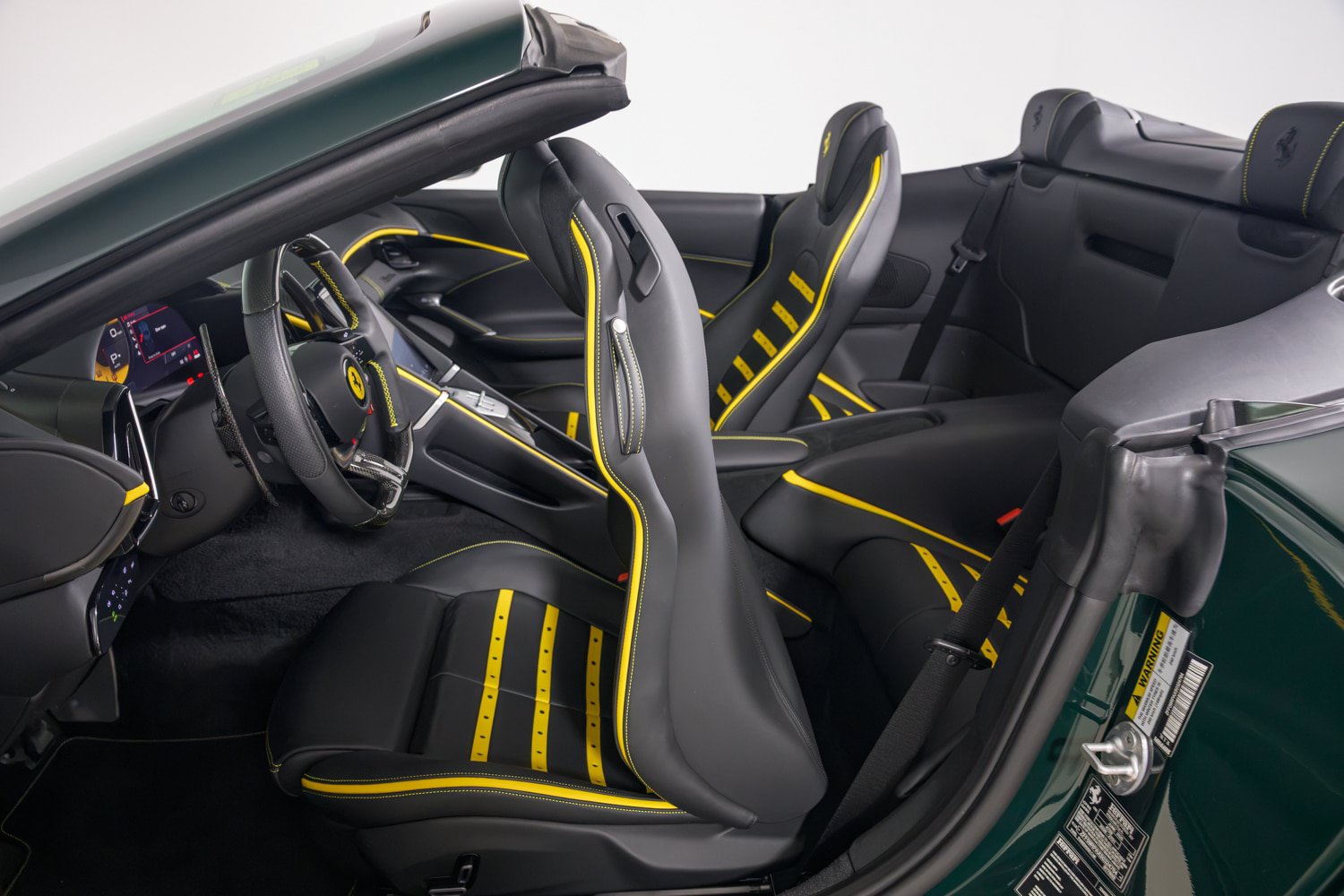 Used 2025 Ferrari Roma Spider RWD image 31