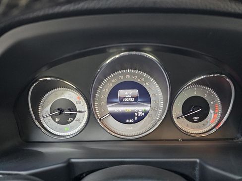 Used 2013 Mercedes-Benz GLK 350 2WD w/ Premium 1 Pkg image 30