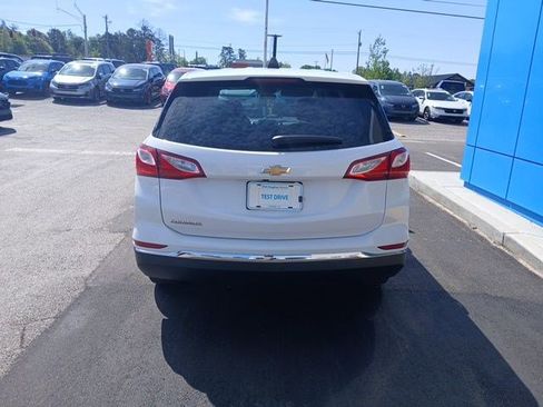 Used 2018 Chevrolet Equinox LS image 8