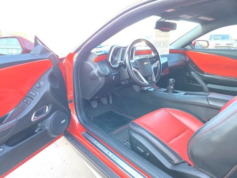 Used 2012 Chevrolet Camaro SS w/ LPO, Ground Effects Package image 11
