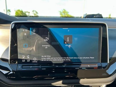 Used 2025 Volkswagen Atlas Cross Sport SE AWD/4WD image 18