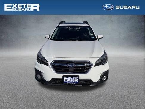 Used 2018 Subaru Outback 2.5i Limited image 2