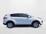 Used 2019 Kia Sportage LX image 4