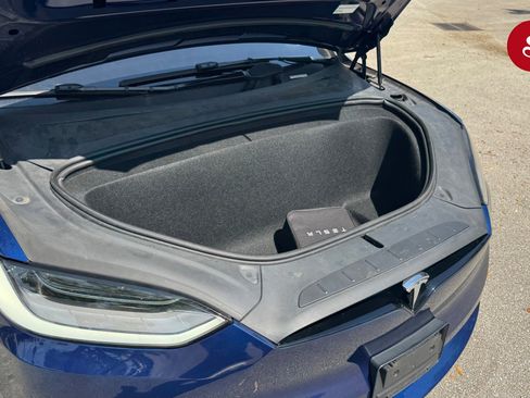 Used 2022 Tesla Model X AWD/4WD image 6