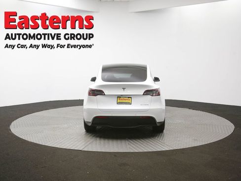 Used 2020 Tesla Model Y Performance image 37