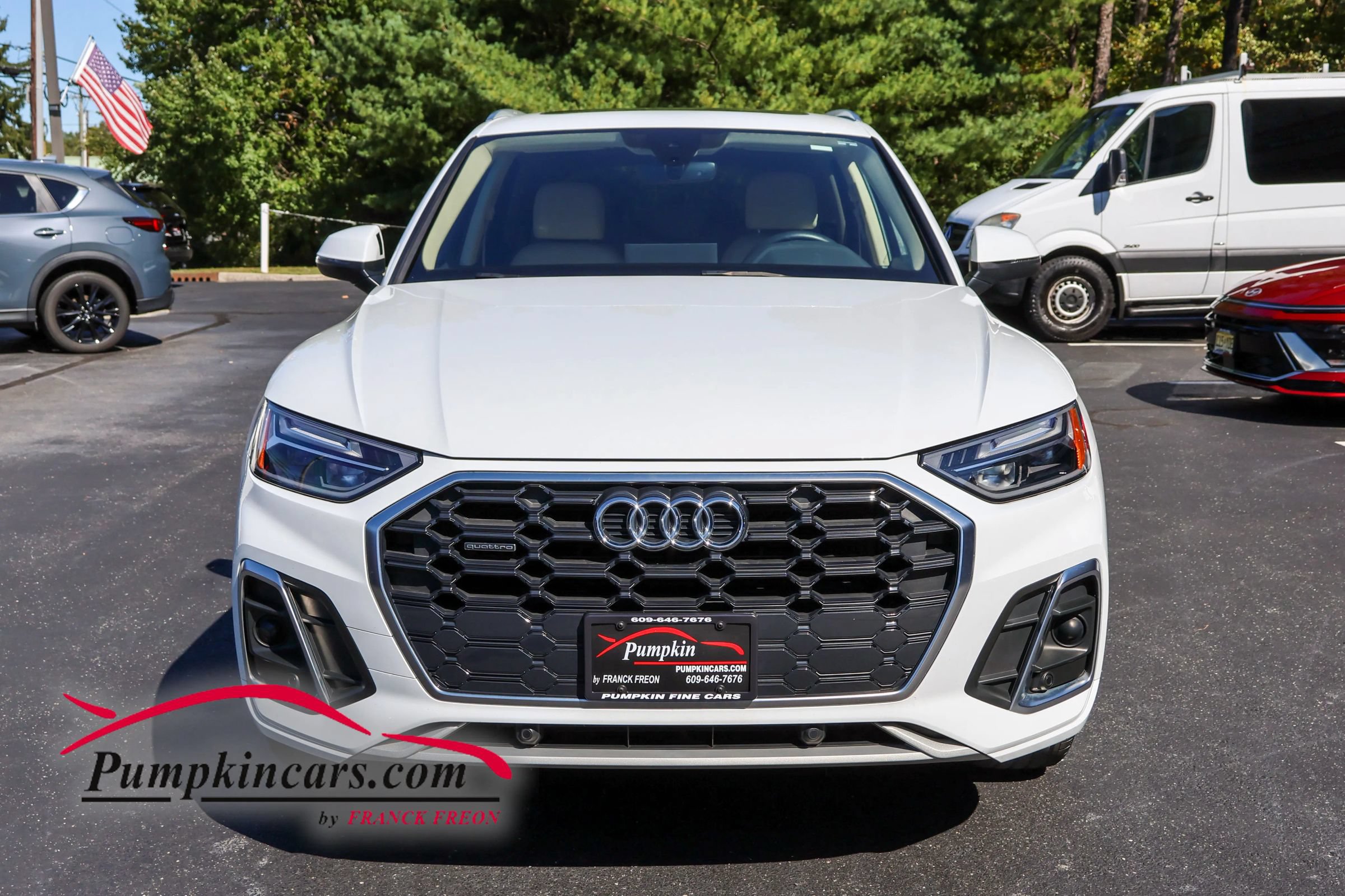 Used 2023 Audi Q5 2.0T Premium w/ Convenience Package AWD/4WD image 4