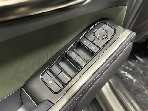 Certified 2025 Lexus GX 550 image 19