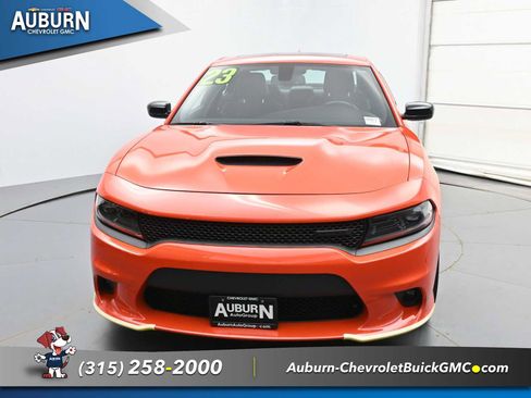 Used 2023 Dodge Charger R/T w/ Plus Group RWD image 3