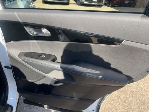 Certified 2020 Kia Sorento SX image 19