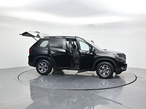 Used 2022 Honda Passport TrailSport image 52