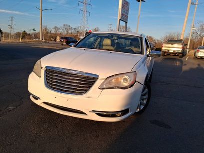 Used 2013 Chrysler 200 Limited