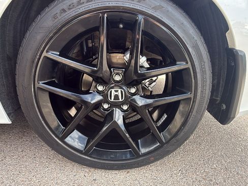 Used 2024 Honda Civic Sport image 15
