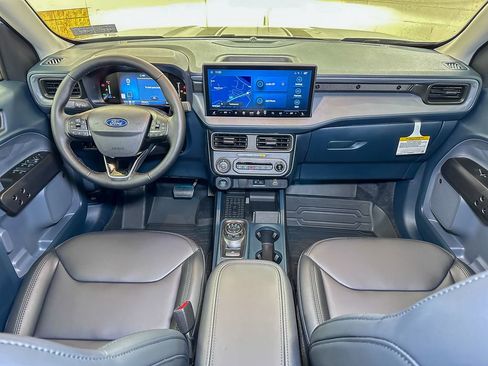 New 2025 Ford Maverick Lariat w/ Black Appearance Package image 26