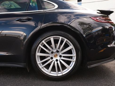 Used 2018 Porsche Panamera 4 AWD/4WD image 11