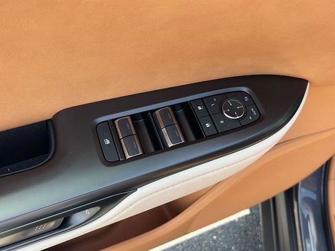 New 2026 Lexus RZ 350e 2WD image 31