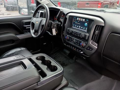 Used 2016 Chevrolet Silverado 2500 LT w/ Midnight Edition image 12