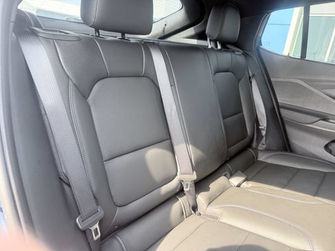 Used 2024 Buick Envista Sport Touring w/ Convenience I Package FWD image 13