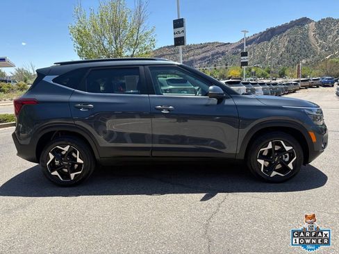 Certified 2025 Kia Seltos EX w/ EX Sunroof Package AWD/4WD image 11