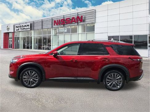 Certified 2022 Nissan Pathfinder SL w/ SL Premium Package image 4