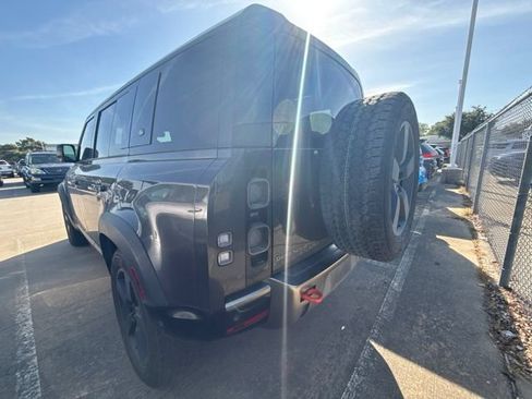 Used 2023 Land Rover Defender 110 X AWD/4WD image 6