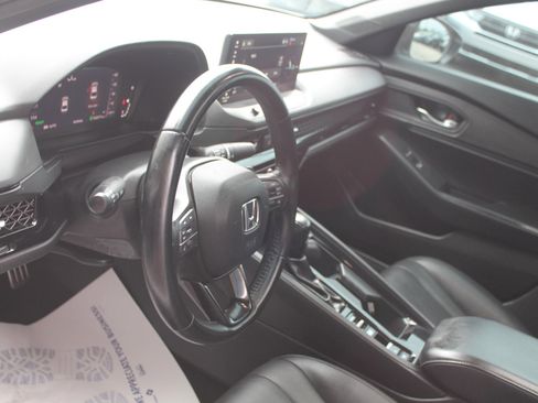 Used 2023 Honda Accord Sport image 16