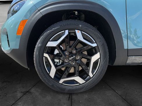 New 2026 Kia Seltos SX image 14