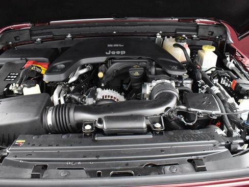 Used 2021 Jeep Gladiator Overland w/ Popular Equipment Package image 29