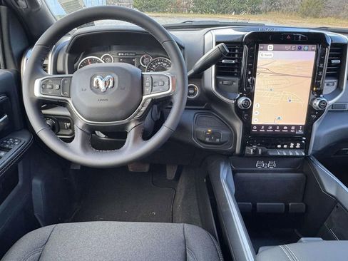 New 2026 RAM 2500 Big Horn AWD/4WD image 16