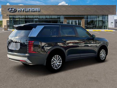 New 2026 Hyundai Palisade SE FWD image 8