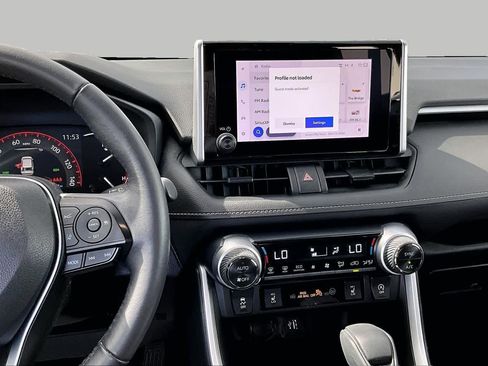 Used 2023 Toyota RAV4 XLE w/ Convenience Package AWD/4WD image 7