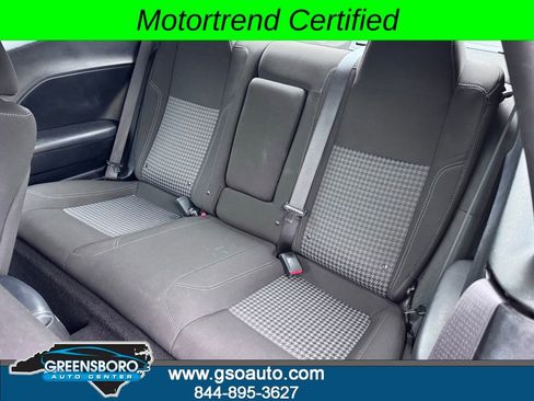 Used 2023 Dodge Challenger SXT image 12