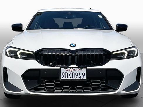 Used 2023 BMW 330i Sedan w/ M Sport Package RWD image 3