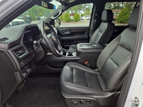 Used 2024 Chevrolet Tahoe LT image 18