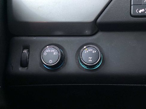 Used 2017 Chevrolet Tahoe LT image 18