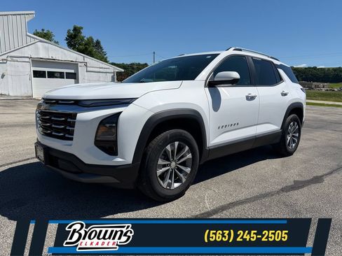 Used 2025 Chevrolet Equinox LT w/ Convenience Package II AWD/4WD image 1