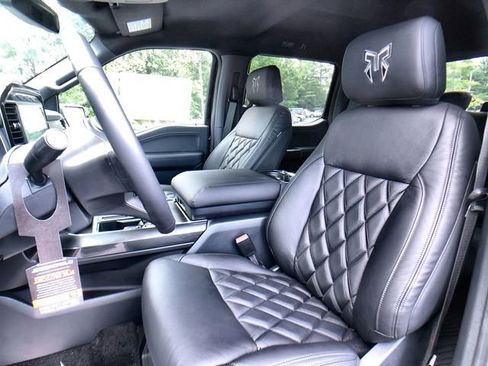 Used 2022 Ford F150 XLT w/ Equipment Group 302A High image 11