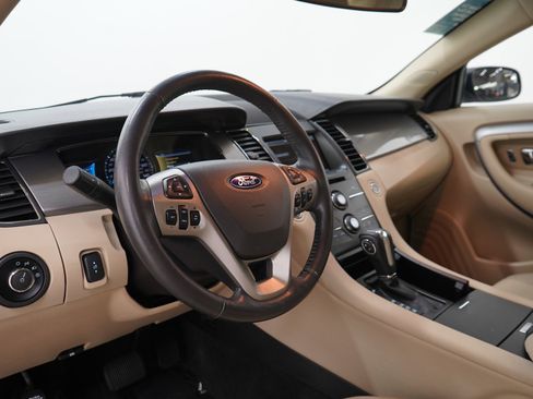 Used 2015 Ford Taurus SEL w/ Equipment Group 201A FWD image 23