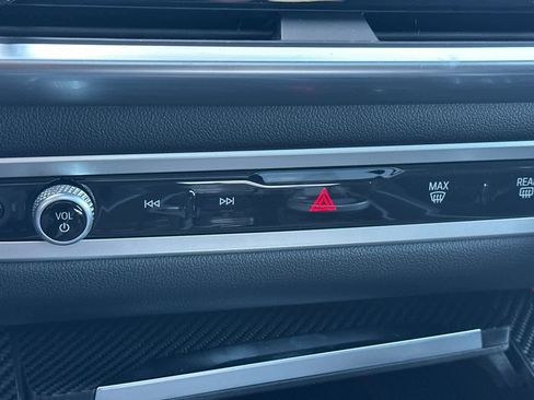 New 2026 BMW X7 M60i AWD/4WD image 23